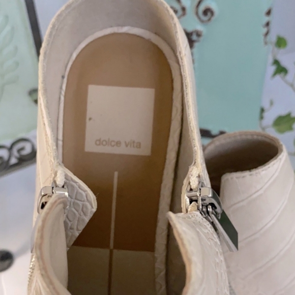 Dolce Vita EUC Croc-Embossed Mule. Size 11. - Picture 10 of 11